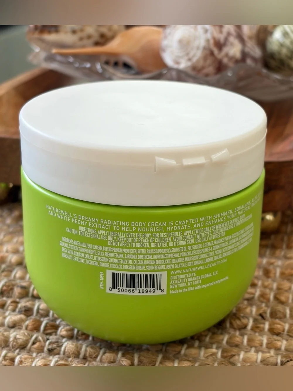 NatureWell Dreamy Radiating Body Cream